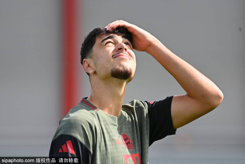 费尔明·洛佩斯回归训练,拜仁迎来新希望!